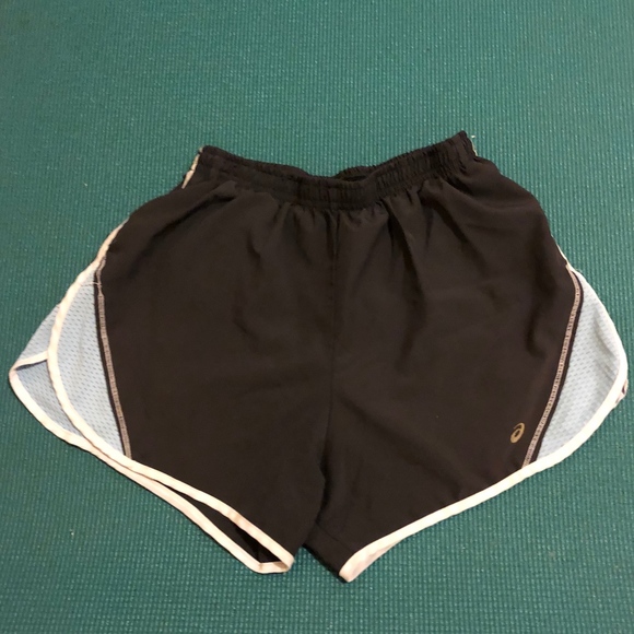 Asics Women Running Shorts - Picture 1 of 3